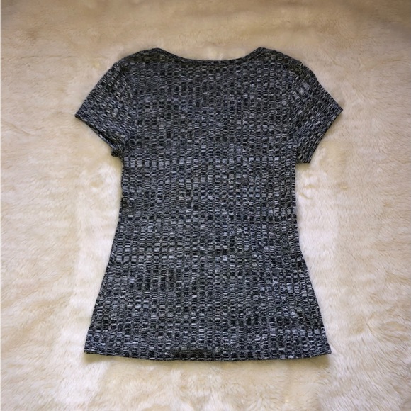 Short Sleeve Tie Up Top - Picture 2 of 6